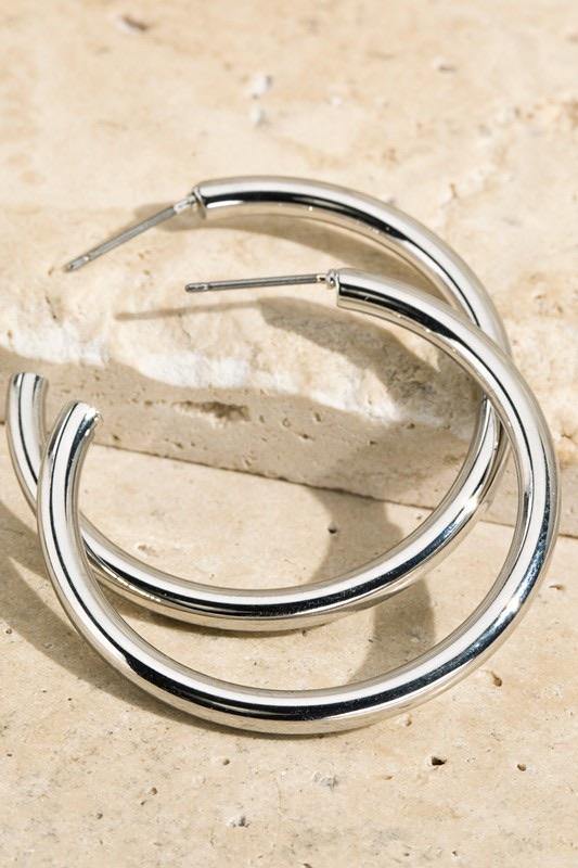 Everyday Chic Hoop Earrings - Sublime Clothing Boutique
